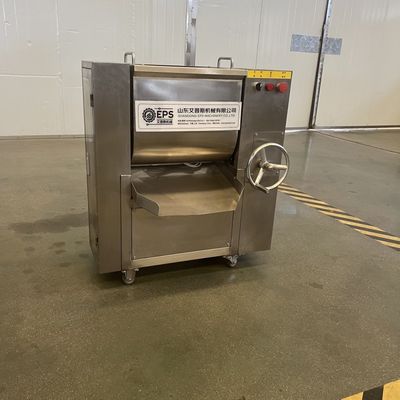 Macchine elettriche per la produzione di salsicce, polpette e gnocchi