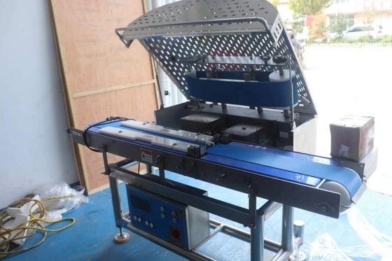 Macchina di taglio di carne a cubo industriale Dimensioni regolabili per la lavorazione della carne