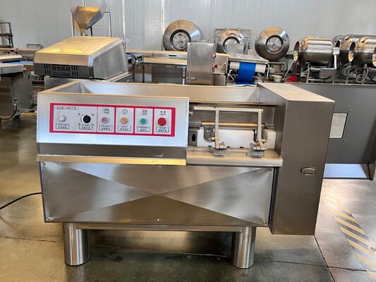 Meat Processing Commercial Automatic 2500W Meat Cube Cutting Machine For 300-500kg/h 