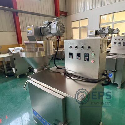 Extrudeuse de bande de viande pour animaux de compagnie.