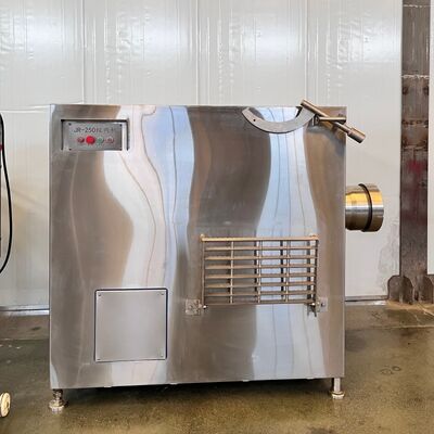 Tritacarne industriale in acciaio inossidabile per uso alimentare SJR-D300 1500-6000 kg/h Tritacarne elettrico per fabbrica di lavorazione della carne